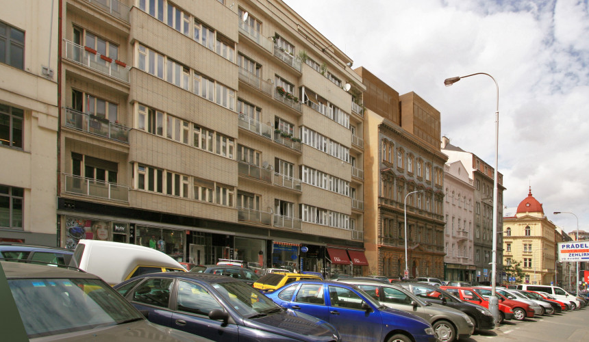 Rekonstrukce a nástavba obytného domu